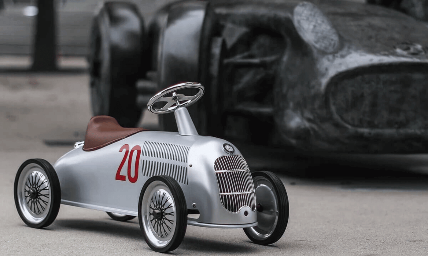 バゲーラ Baghera キッズカー◇ローズカラー 新品 【公式通販】 バゲーラ Baghera キッズカー◇ローズカラー 新品 【公式通販】